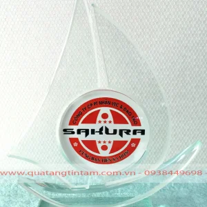 Biểu trưng pha lê, phi 15 (QTTT_PL012)